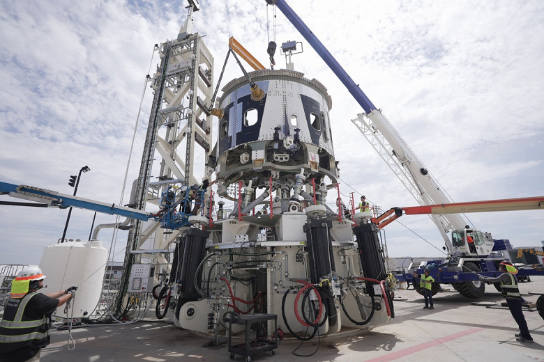 Relativity Space успешно завершила испытания силовой секции ракеты Terran R и готовится к первому запуску в 2026 году